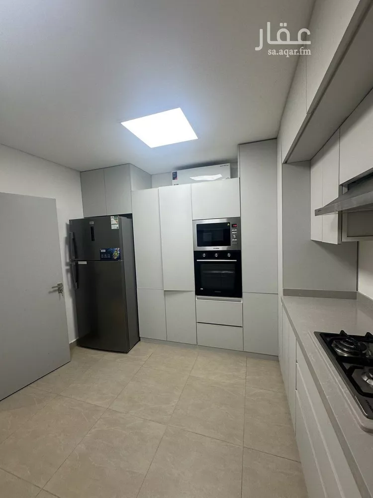 فيلا للإيجار في شارع جبل الحبشي, حي مطار الملك خالد الدولي, مدينة الرياض, منطقة الرياض صورة 3