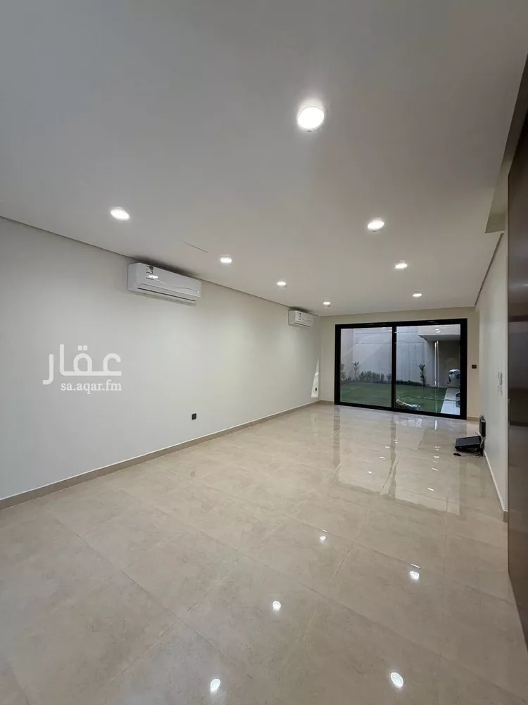 فيلا للإيجار في حي مطار الملك خالد الدولي, مدينة الرياض, منطقة الرياض صورة 2