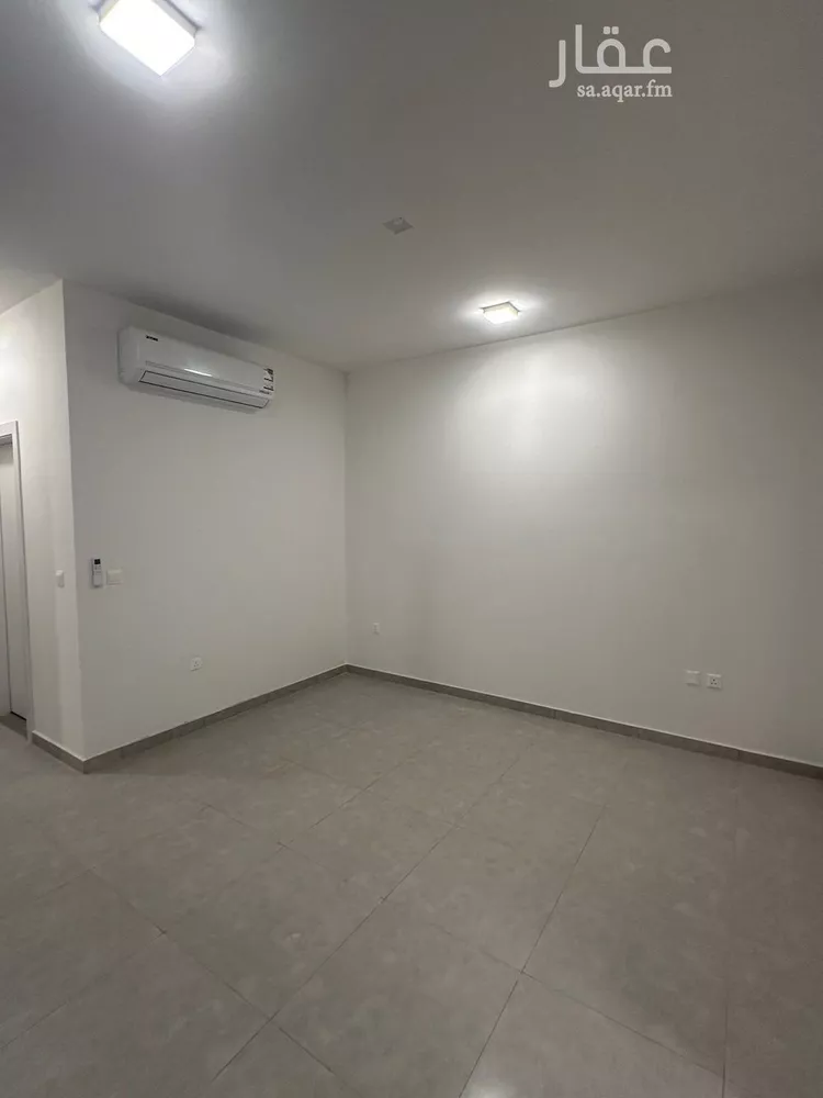 فيلا للإيجار في شارع 000, حي مطار الملك خالد الدولي, مدينة الرياض, منطقة الرياض صورة 2