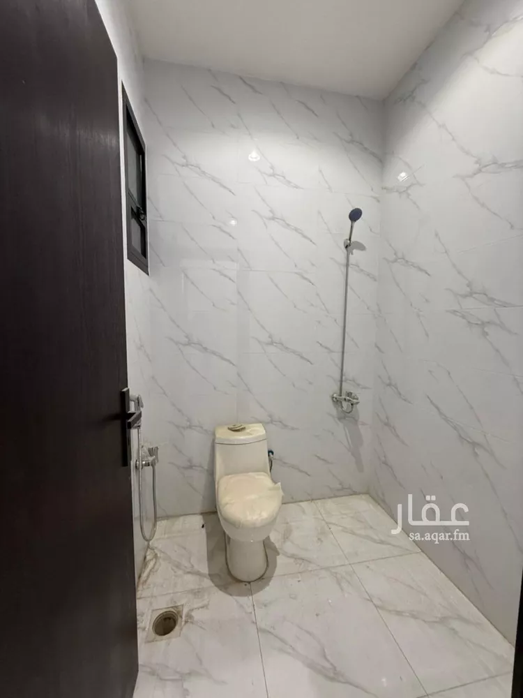 Floor for Sale in Riyadh Ash Shifa 7