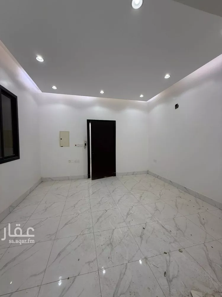 فيلا للبيع في شارع ابن الشيخ, حي الشفاء, مدينة الرياض, منطقة الرياض 9