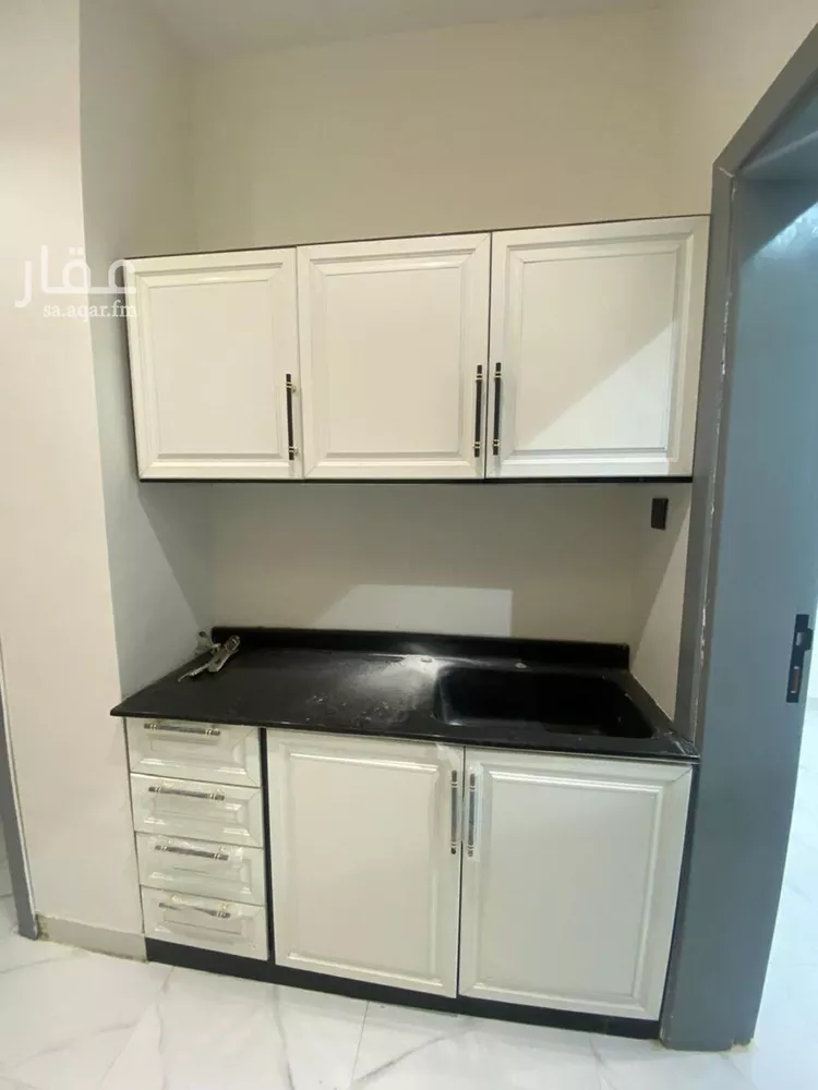 شقة للإيجار في شارع الشيخ عبدالله المخضوب, حي الوادي, مدينة الرياض, منطقة الرياض