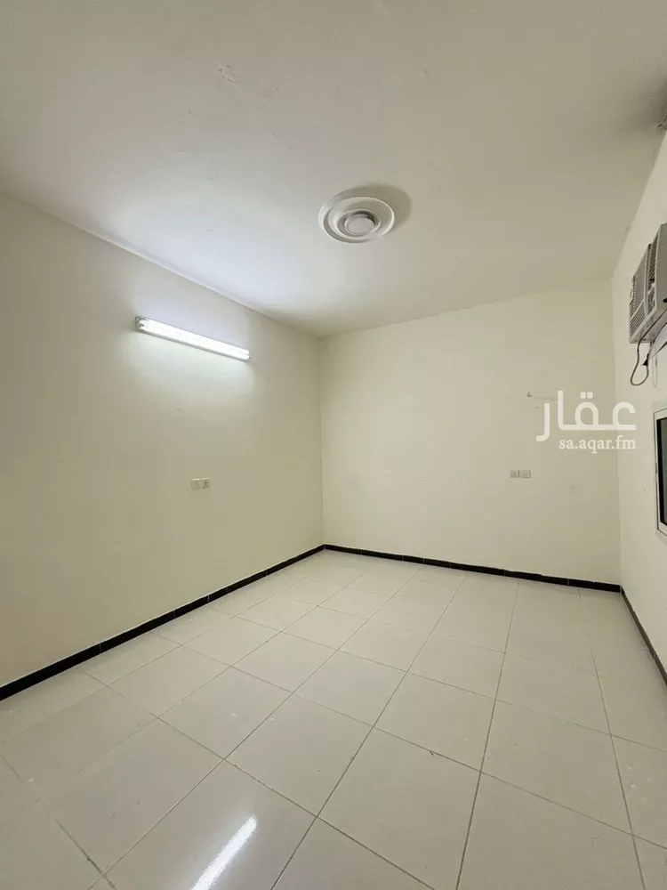 شقة للإيجار في شارع الحسين بن على, حي الإزدهار, مدينة الرياض, منطقة الرياض صورة 3