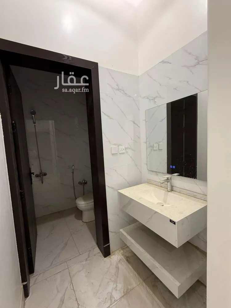 Floor for Sale in Riyadh Ash Shifa 10