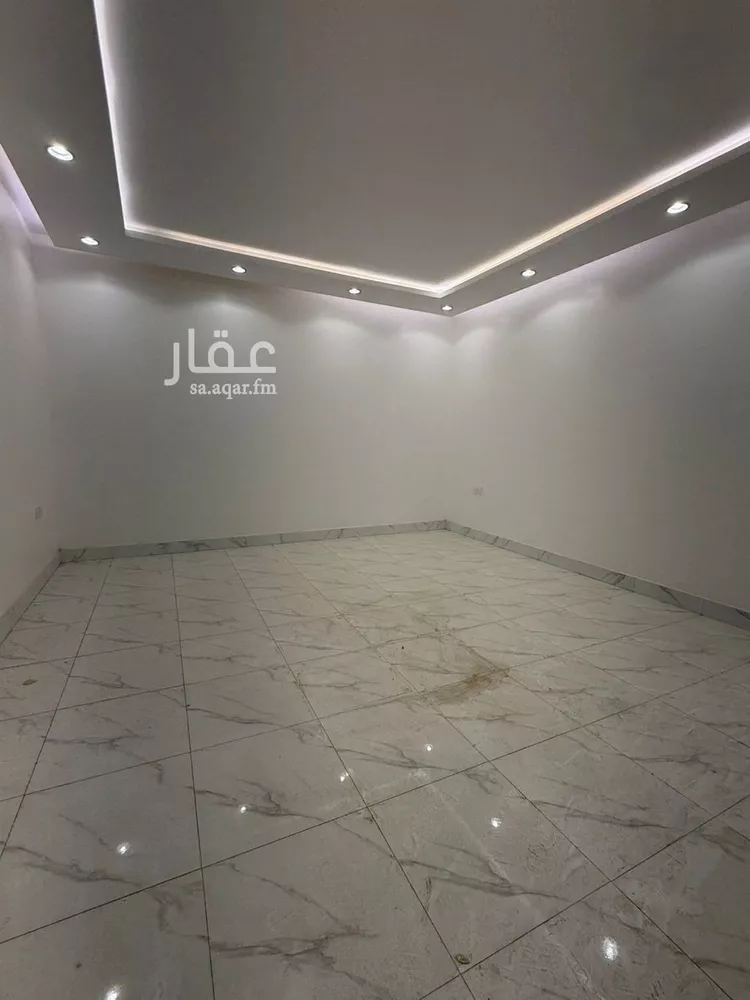 Floor for Sale in Riyadh Ash Shifa 8