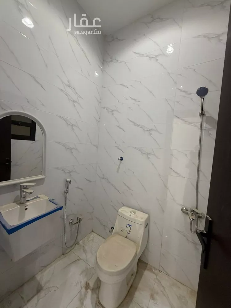 Floor for Sale in Riyadh Ash Shifa 17