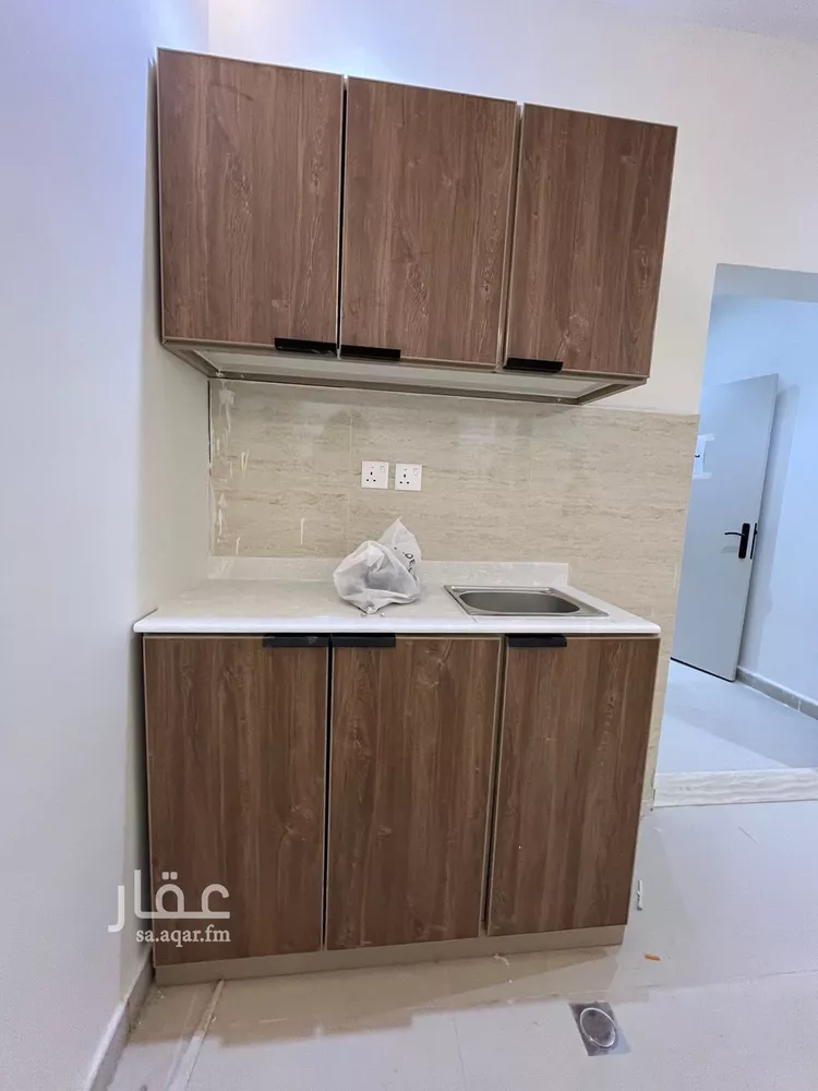 شقة للإيجار في شارع عشيرة, حي بدر, مدينة الرياض, منطقة الرياض صورة 3