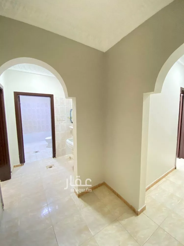 شقة للإيجار في شارع قس بن ساعدة, حي الملك فيصل, مدينة الرياض, منطقة الرياض صورة 2