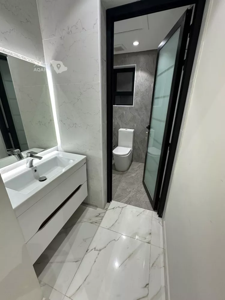 شقة للإيجار في شارع ام الهوشان, حي الحمراء, مدينة الخبر, المنطقة الشرقية 12