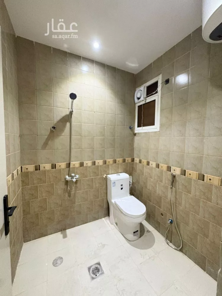 شقة للإيجار في شارع عشيرة, حي بدر, مدينة الرياض, منطقة الرياض صورة 4