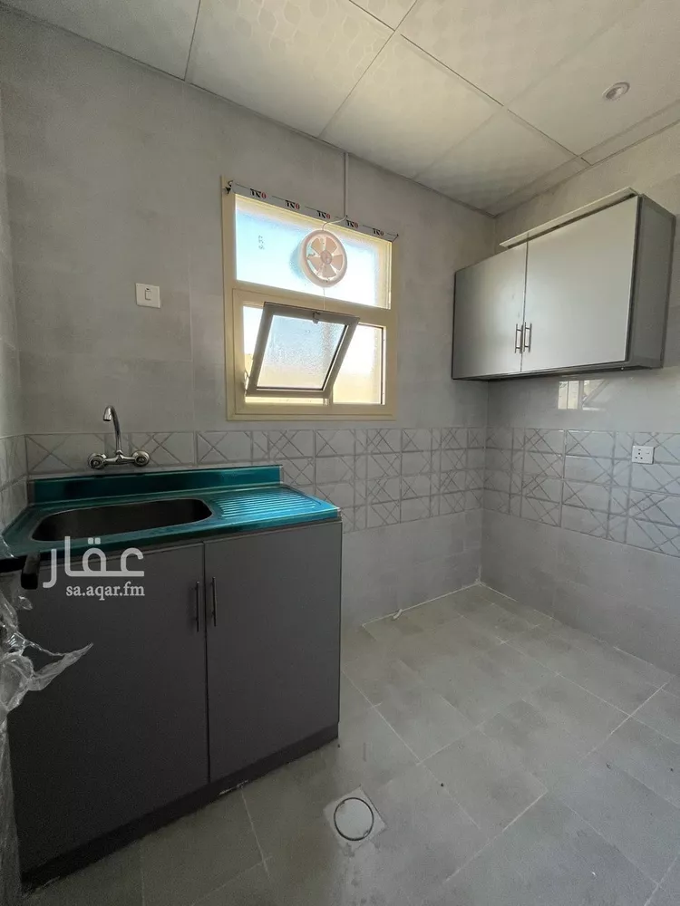 شقة للإيجار في شارع ابي تمام, حي الشفاء, مدينة الرياض, منطقة الرياض صورة 3