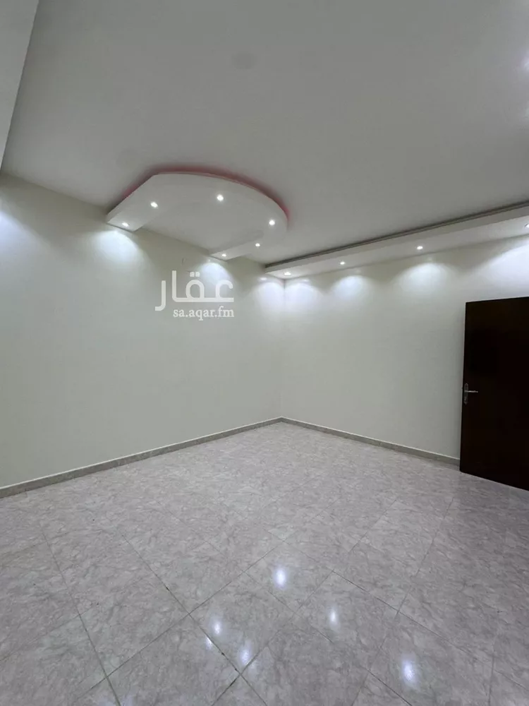 شقة للإيجار في شارع المغزل, حي ظهرة لبن, مدينة الرياض, منطقة الرياض صورة 2