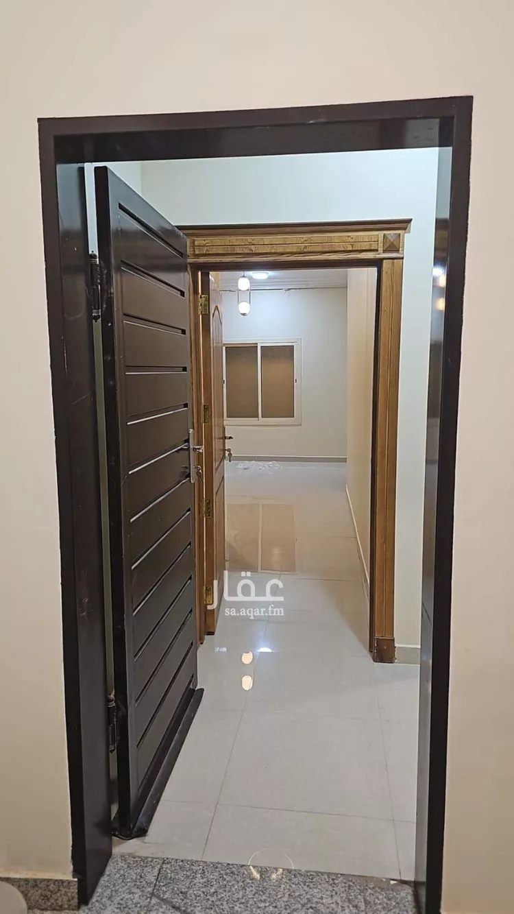 شقة للإيجار في شارع شهاب الدين بن ماجد, حي القيروان, مدينة الرياض, منطقة الرياض صورة 2