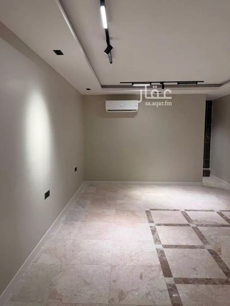 Commercial Office for Rent in Medina Bir Uthman صورة 3