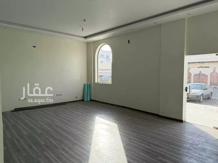 محل للإيجار في شارع زنيره الروميه, حي بئر عثمان, مدينة المدينة المنورة, منطقة المدينة المنورة صورة 2