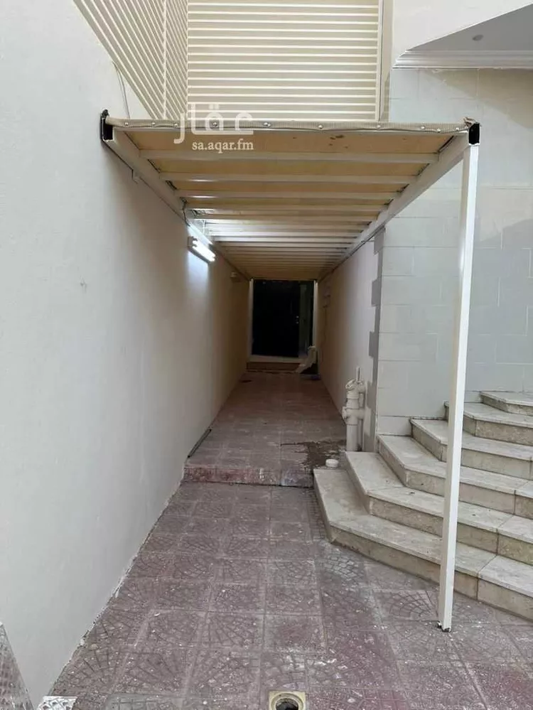 فيلا للبيع في شارع عبدالملك ابن الحسن, حي الحديقة, مدينة المدينة المنورة, منطقة المدينة المنورة 6