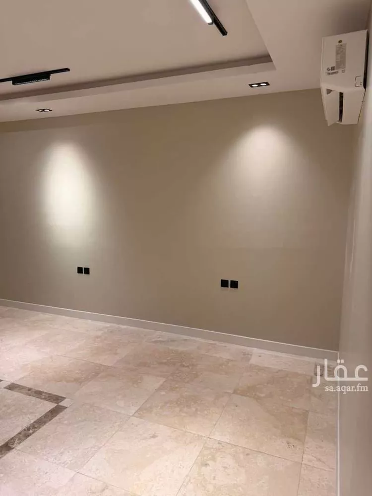 Commercial Office for Rent in Medina Bir Uthman صورة 5