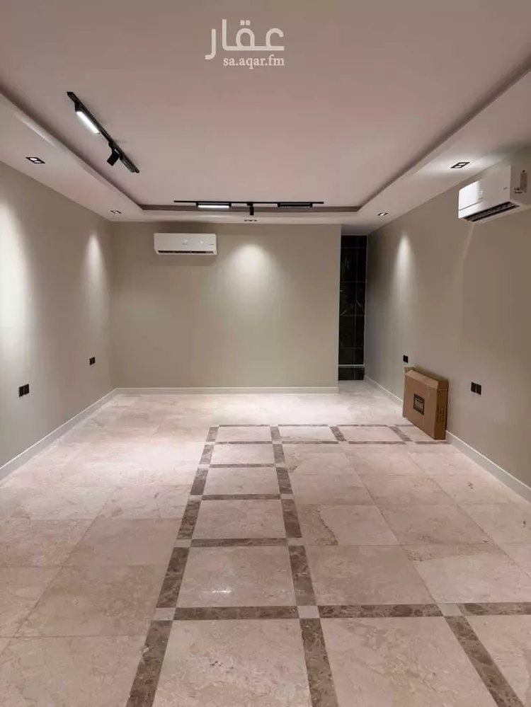 Commercial Office for Rent in Medina Bir Uthman