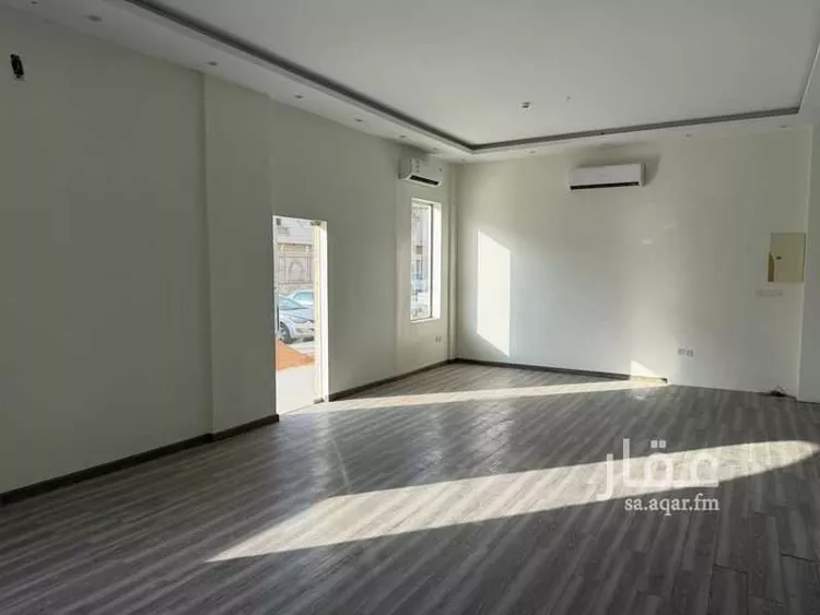 محل للإيجار في شارع زنيره الروميه, حي بئر عثمان, مدينة المدينة المنورة, منطقة المدينة المنورة