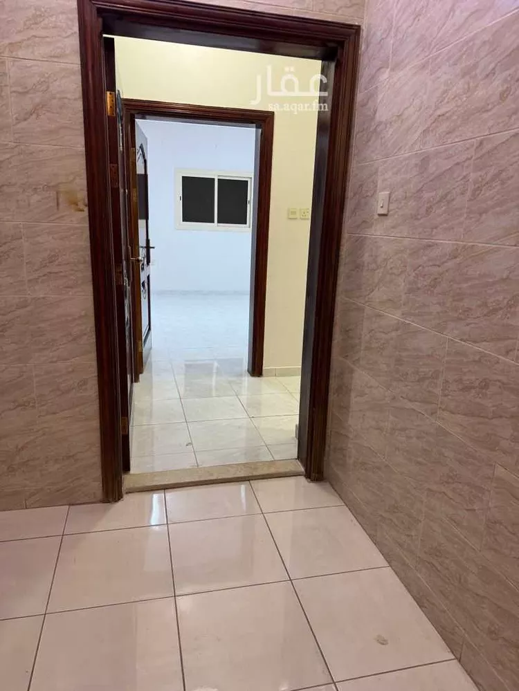 Building for Rent in Medina Mudhainib صورة 4