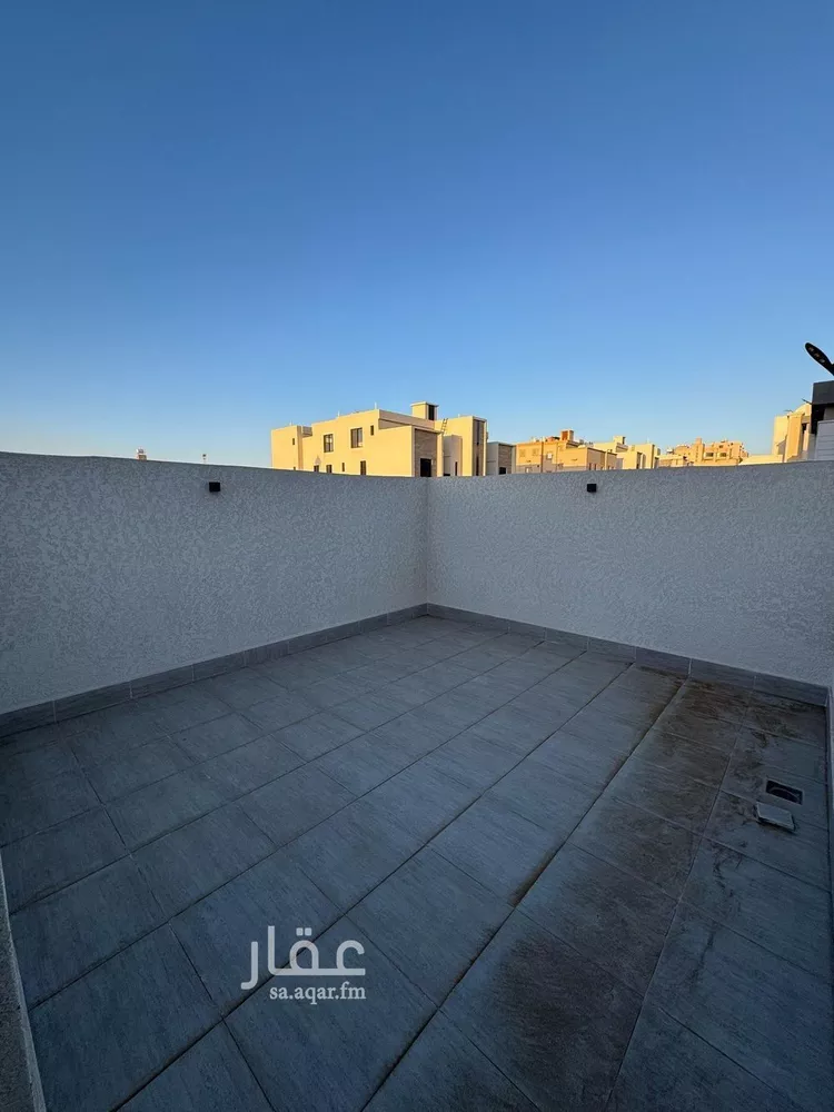 شقة للبيع في شارع الياسمين, حي الزهور, مدينة ابها, منطقة عسير صورة 5