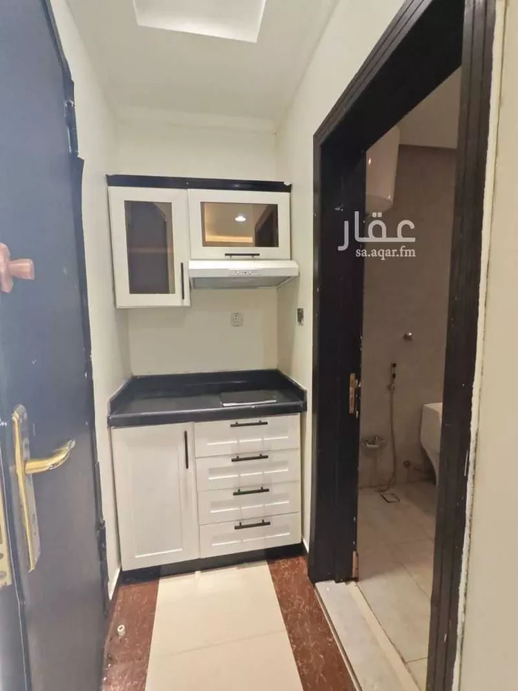 شقة للإيجار في شارع ابن شاهين, حي الروضة, مدينة الرياض, منطقة الرياض صورة 4