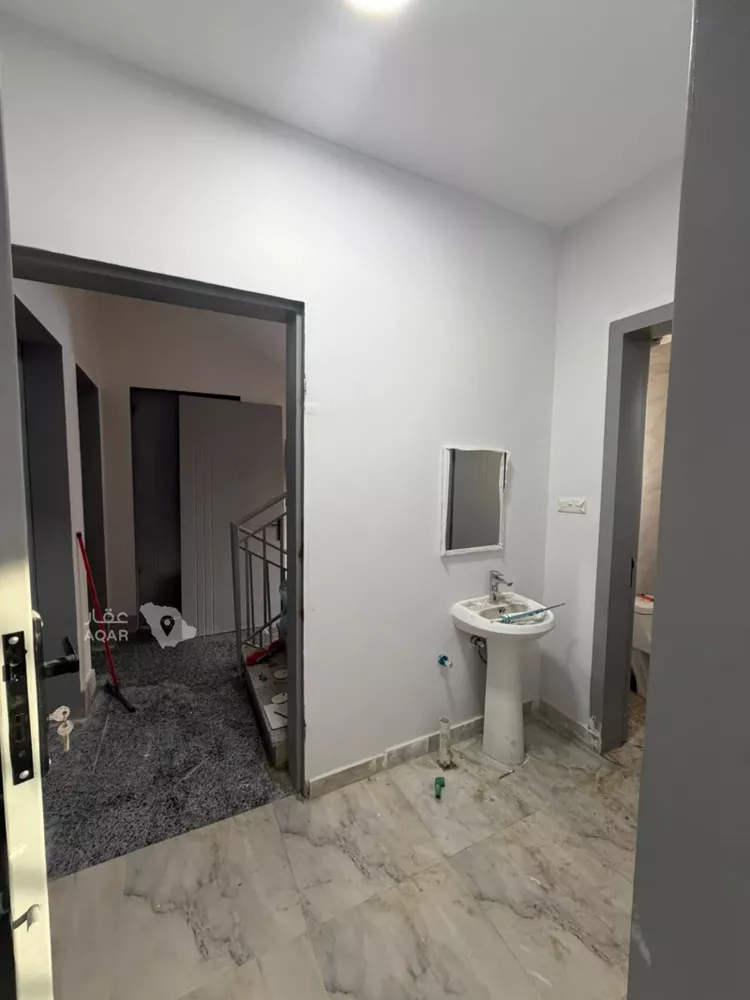Apartment for Rent in Riyadh Al Janadriyah 6