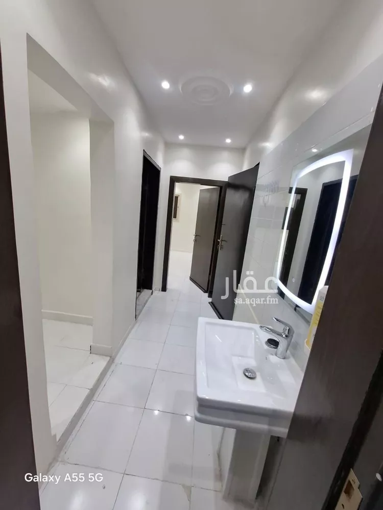 شقة للإيجار في شارع رقم 306, حي الياسمين, مدينة الرياض, منطقة الرياض صورة 3