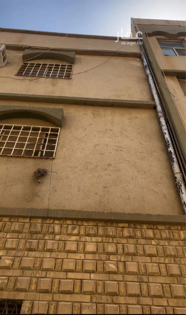 عمارة للبيع في شارع الصفاصيف, حي الوزارات, مدينة الرياض, منطقة الرياض