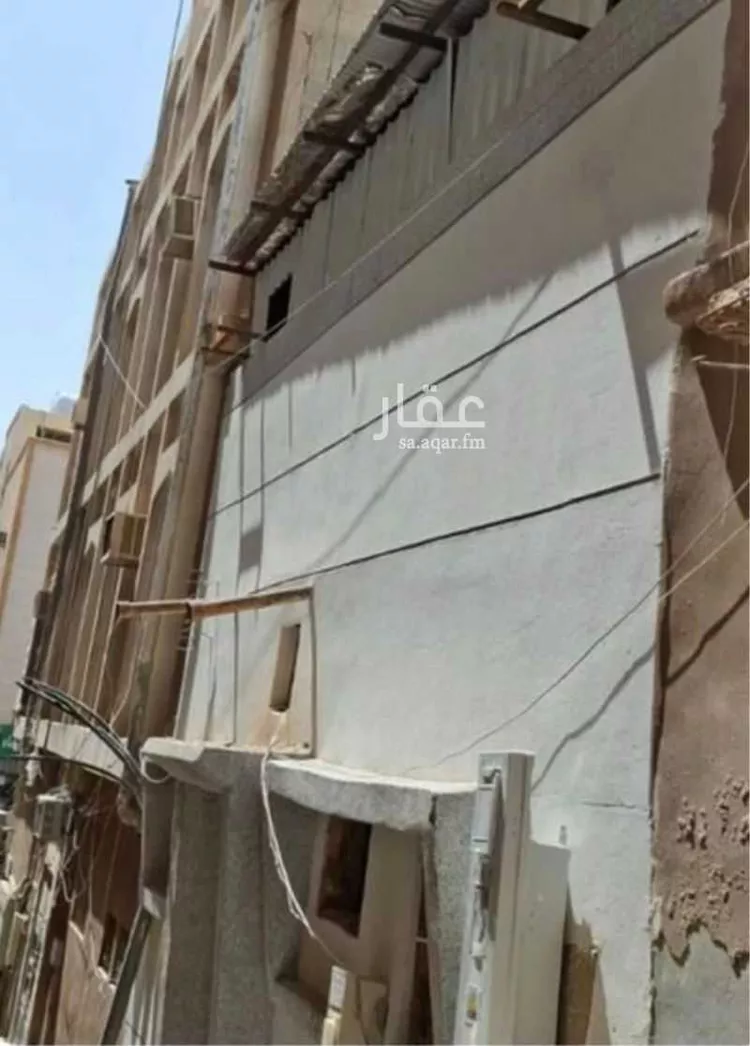 عمارة للبيع في شارع طريق المدينة المنورة, حي الصالحية, مدينة الرياض, منطقة الرياض