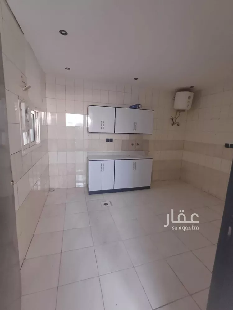 شقة للإيجار في شارع الملك عبدالعزيز ابن عبدالرحمن سعود ، حي الخالدية ، الدرعية ، الدرعية صورة 5
