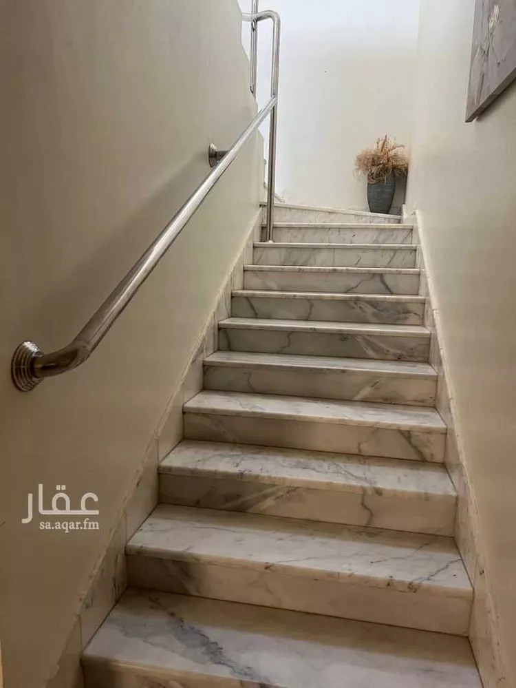 شقة للبيع في شارع سلطانة ، حي ظهرة لبن ، الرياض ، منطقة الرياض صورة 4
