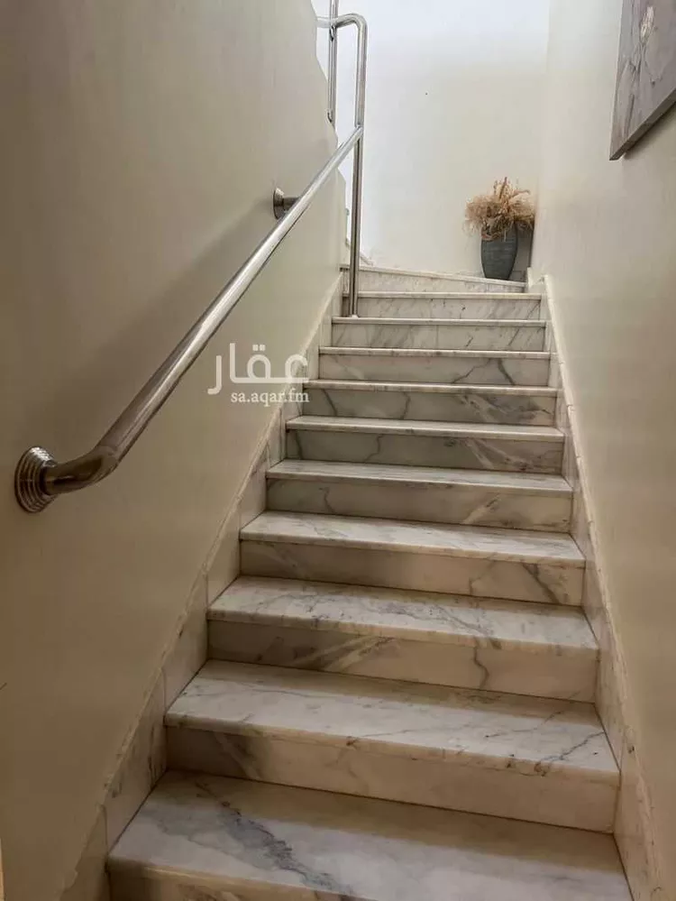 شقة للبيع في شارع سلطانه ، حي ظهرة لبن ، الرياض ، منطقة الرياض صورة 5