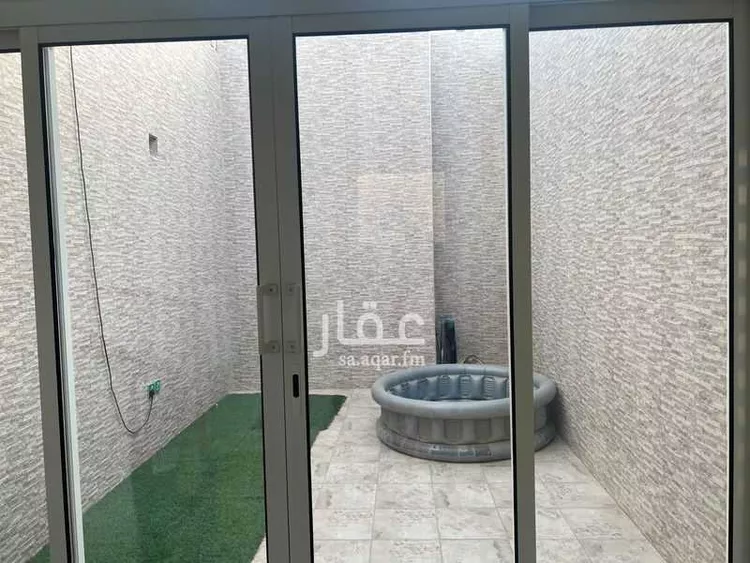 شقة للبيع في شارع سلطانه ، حي ظهرة لبن ، الرياض ، منطقة الرياض
