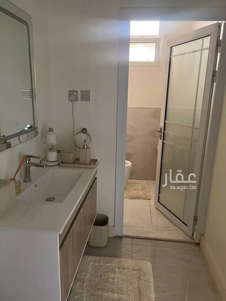 شقة للبيع في شارع سلطانه ، حي ظهرة لبن ، الرياض ، منطقة الرياض صورة 3