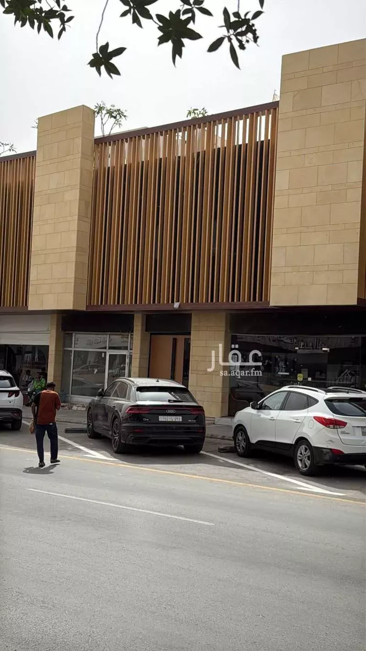Shop for Rent in Riyadh Al Olaya صورة 2