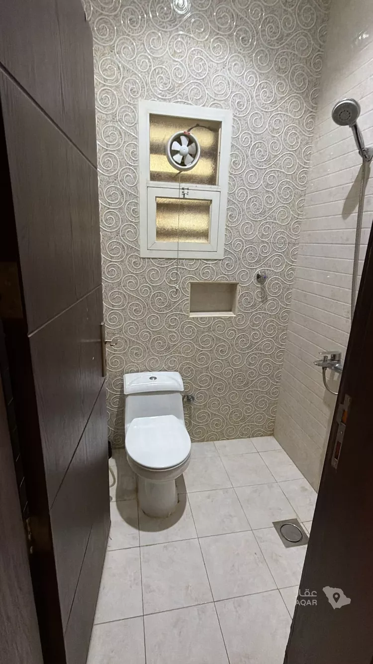 Floor for Rent in Riyadh Umm Al Hamam Al Gharbi 6