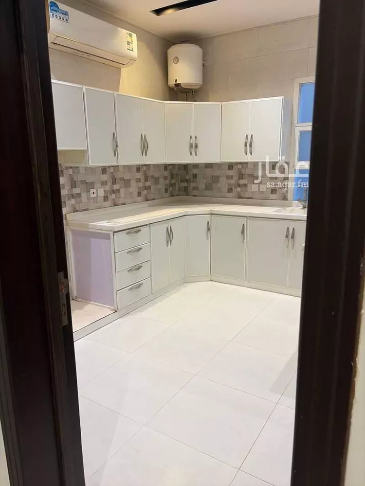 Floor for Rent in Riyadh Umm Al Hamam Al Gharbi صورة 4