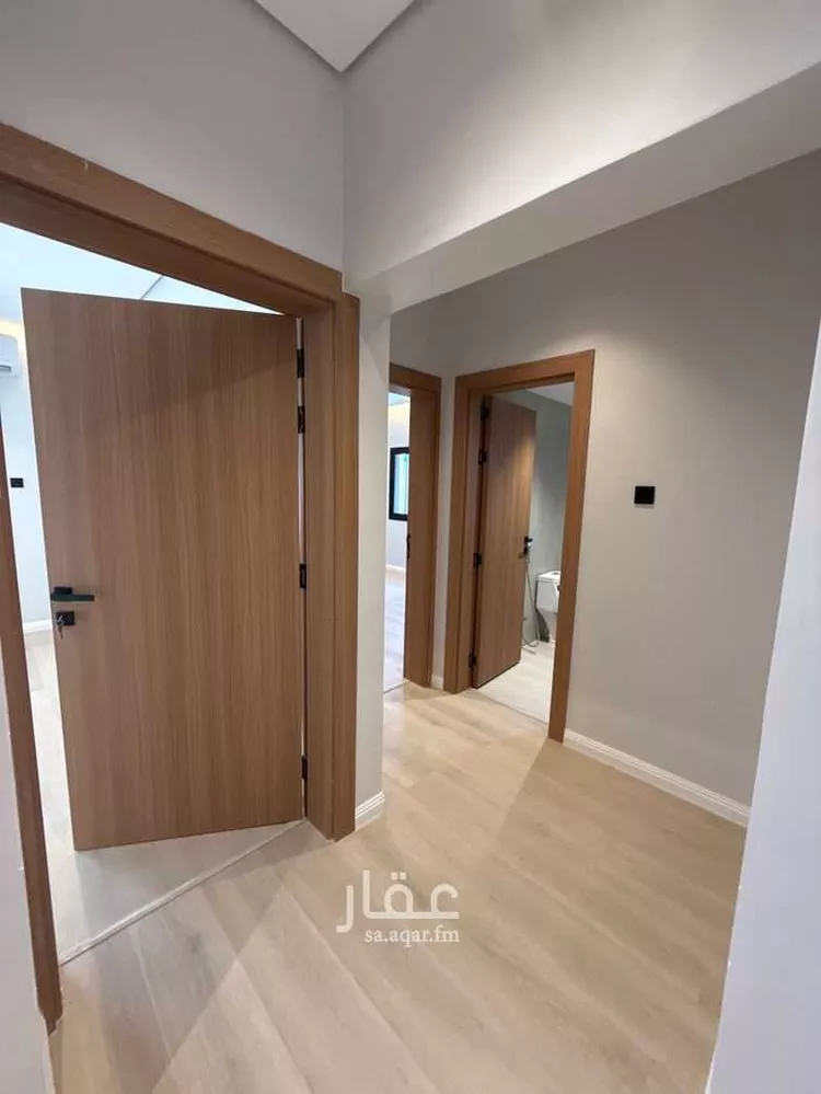 شقة للإيجار في شارع موسى بن نصير, حي العليا, مدينة الرياض, منطقة الرياض 8