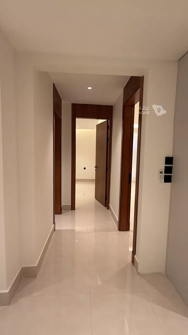 شقة للإيجار في شارع الامير عبدالعزيز ابن مساعد ابن جلوي, حي السليمانية, مدينة الرياض, منطقة الرياض 5