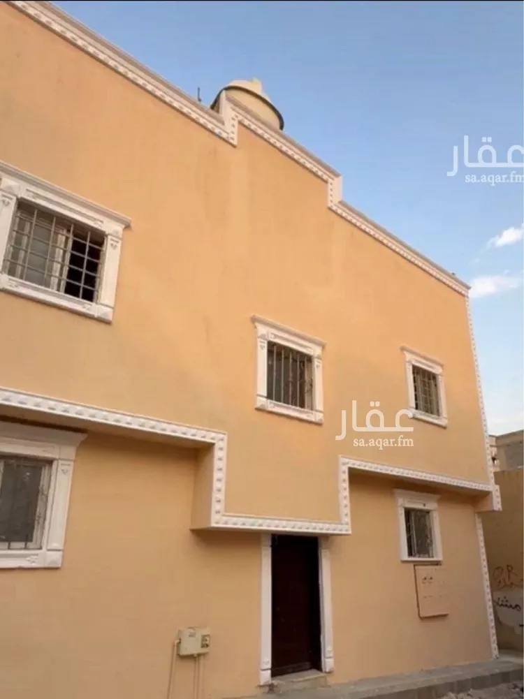 عمارة للإيجار في شارع الخادر, حي المرقب, مدينة الرياض, منطقة الرياض