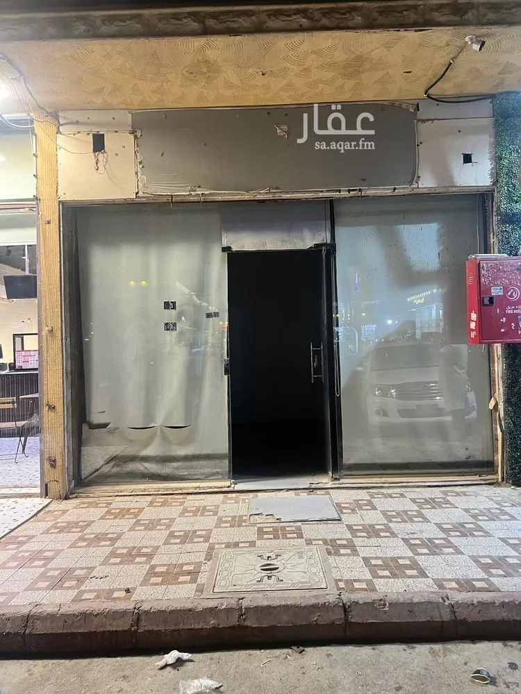 محل للإيجار في شارع الامير عبدالرحمن بن سعود بن عبدالعزيز, حي طويق, مدينة الرياض, منطقة الرياض صورة 2