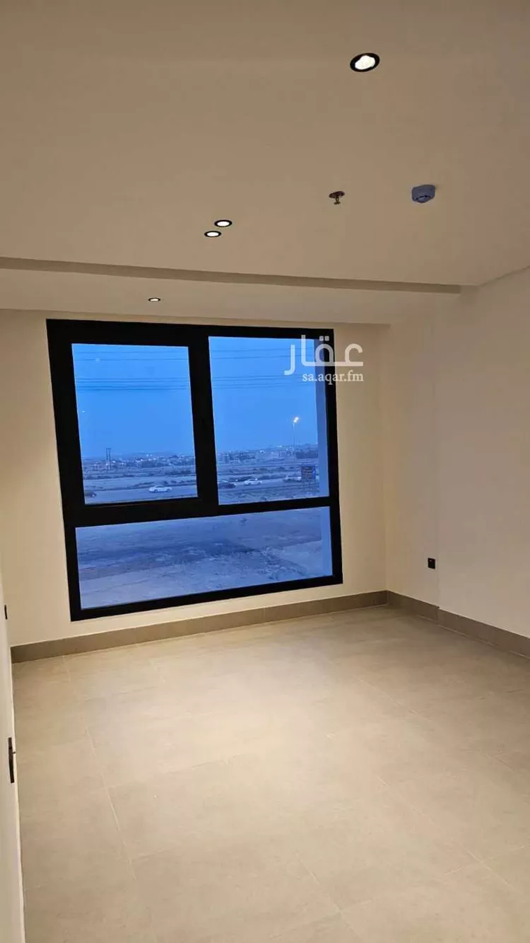 شقة للبيع في شارع اوس ابن عابد, حي الشعلة, مدينة الدمام, المنطقة الشرقية 8