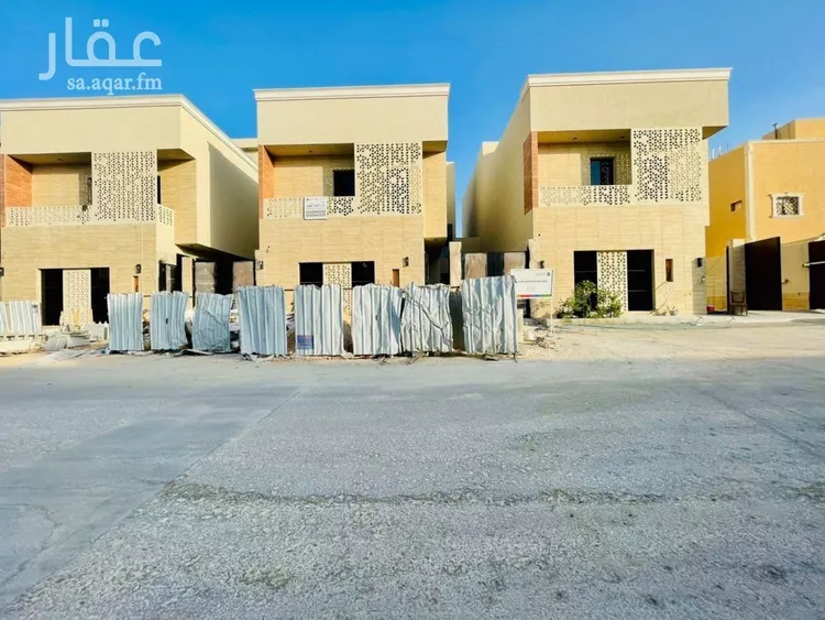 فيلا للبيع في شارع السيل الكبير, حي المهدية, مدينة الرياض, منطقة الرياض صورة 2
