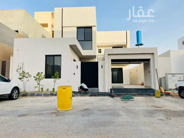 فيلا للبيع في شارع السيل الكبير, حي المهدية, مدينة الرياض, منطقة الرياض صورة 2