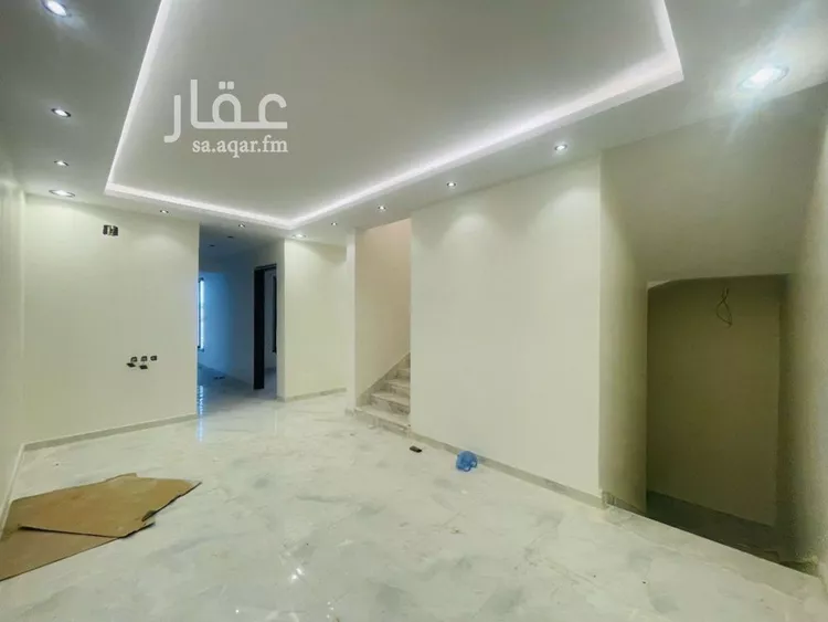 فيلا للبيع في شارع رقم 151, حي ظهرة لبن, مدينة الرياض, منطقة الرياض صورة 5