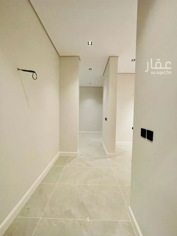 فيلا للبيع في شارع أبي عروه, حي المهدية, مدينة الرياض, منطقة الرياض صورة 5