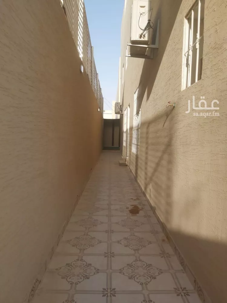 فيلا للبيع في شارع ابي قاسم الأنصاري, حي طويق, مدينة الرياض, منطقة الرياض