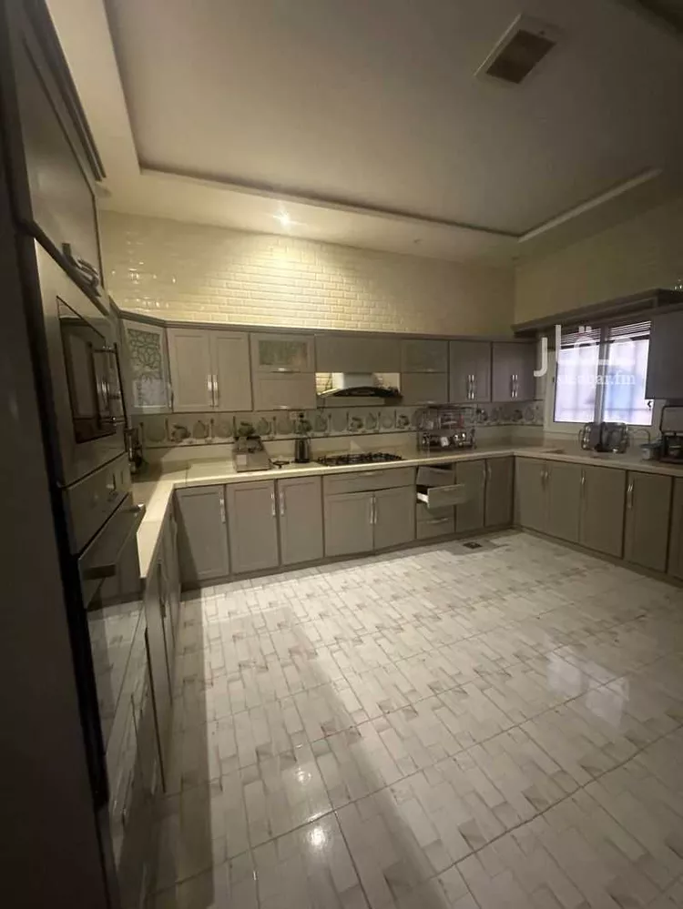 فيلا للإيجار في شارع عبدالعزيز بن رفيع, حي طويق, مدينة الرياض, منطقة الرياض صورة 2