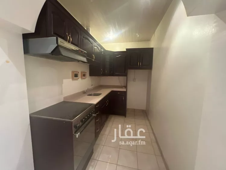 فيلا للبيع في شارع صفوان بن عمرو, حي غرناطة, مدينة الدمام, المنطقة الشرقية صورة 3